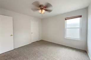 11813 Plains Valley Dr, Del Valle, TX 78617 - Photo 29