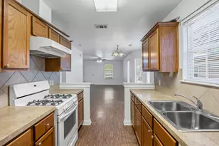 6109 Club Terrace, Austin, TX 78741 - Photo 9