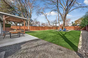 504 W Croslin St, Austin, TX 78752 - Photo 19