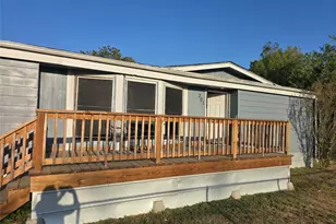 301 S Johnson Ave, Thorndale, TX 76577 - Photo 3