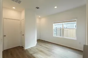 7237 Spotted Leaf Wy, Del Valle, TX 78617 - Photo 11