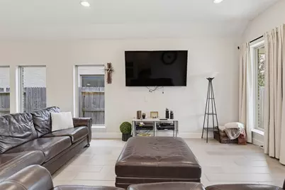 719 Arroyo Dorado, New Braunfels, TX 78130 - Photo 13