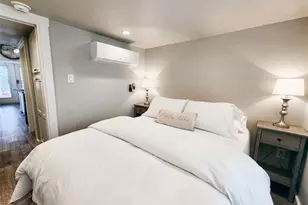 282 Park Ave, Staples, TX 78670 - Photo 23