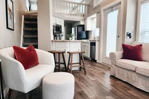 282 Park Ave, Staples, TX 78670 - Photo 7