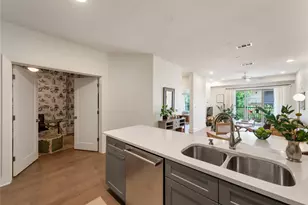 908 Nueces St, Austin, TX 78701 - Photo 9