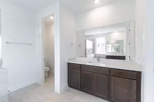 124 Silverbell Ln, Bastrop, TX 78602 - Photo 9