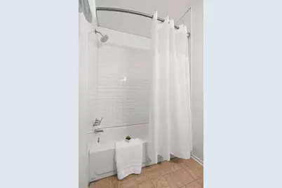 7801 Shoal Creek Boulevard #226, Austin, TX 78757 - Photo 15