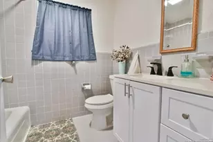 1011 S Brownleaf St, San Antonio, TX 78227 - Photo 7