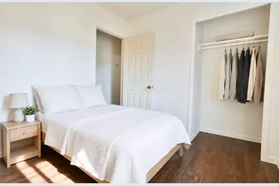 1011 S Brownleaf Street, San Antonio, TX 78227 - Photo 9