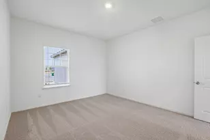 18400 Stellers Sea St, Elgin, TX 78621 - Photo 15