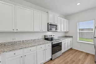 18400 Stellers Sea St, Elgin, TX 78621 - Photo 9