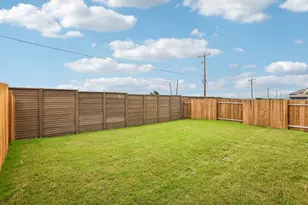 18400 Stellers Sea St, Elgin, TX 78621 - Photo 37