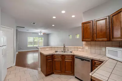 5510 Prock Lane, Austin, TX 78721 - Photo 5