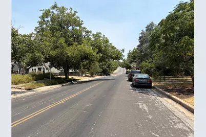 2008 Travis Heights Boulevard, Austin, TX 78704 - Photo 1