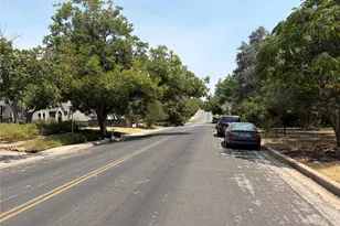 2008 Travis Heights Blvd, Austin, TX 78704 - Photo 1