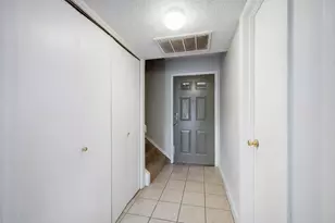 2110 Rio Grande St, Austin, TX 78705 - Photo 5