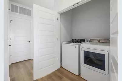 2500 Longview Street #501, Austin, TX 78705 - Photo 7