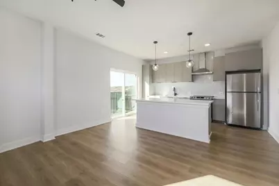 2500 Longview Street #501, Austin, TX 78705 - Photo 3