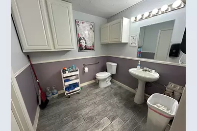 641 W Front Street, Hutto, TX 78634 - Photo 19