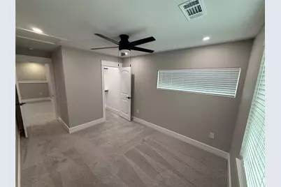 201 N Vandeveer Street, Burnet, TX 78611 - Photo 19