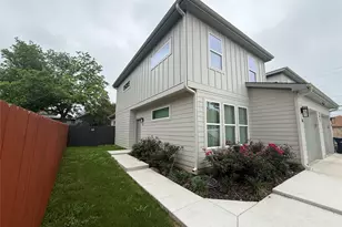 201 N Vandeveer St, Burnet, TX 78611 - Photo 1