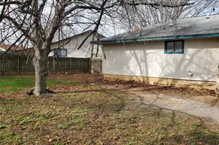 907 Fairway Green Cove, Round Rock, TX 78664 - Photo 37