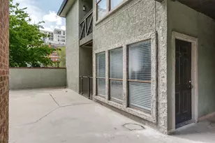 807 W 25th St, Austin, TX 78705 - Photo 13