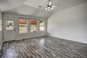 11608 Prince Phillip Way, Manor, TX 78653 - Photo 15