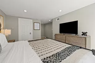 900 Deer Creek Cir, Dripping Springs, TX 78620 - Photo 21