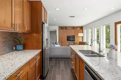 202 Laurelwood Trail, Austin, TX 78746 - Photo 17