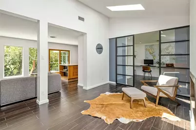 202 Laurelwood Trail, Austin, TX 78746 - Photo 5