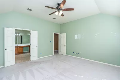 100 Clydesdale Court, Liberty Hill, TX 78642 - Photo 13