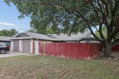 11912 Sunhillow Bend #B, Austin, TX 78758 - Photo 15