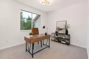 512 Eberhart Ln, Austin, TX 78745 - Photo 9