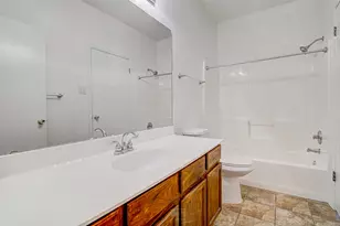 4605 Ribbecke Ave, Austin, TX 78721 - Photo 13