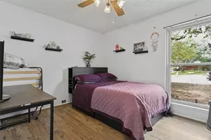 16602 Martins Ferry St, San Antonio, TX 78247 - Photo 19