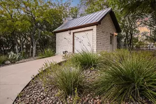 1050 River Mountain Rd, Wimberley, TX 78676 - Photo 29