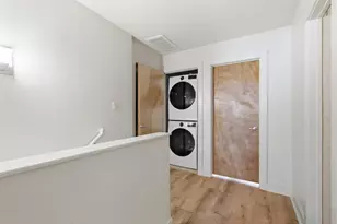 1101 Grove Blvd, Austin, TX 78741 - Photo 13