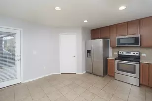 11221 Kirkland Hill Path, Austin, TX 78754 - Photo 3