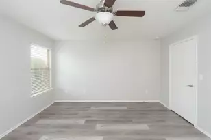 11221 Kirkland Hill Path, Austin, TX 78754 - Photo 9