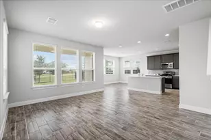 136 Free Stone Dr, Georgetown, TX 78628 - Photo 7