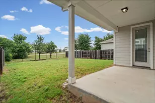 136 Free Stone Dr, Georgetown, TX 78628 - Photo 23