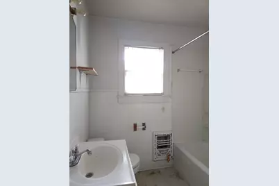 910 E 13th, Austin, TX 78702 - Photo 9