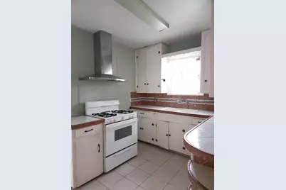 910 E 13th, Austin, TX 78702 - Photo 13