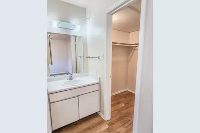 924 E Dean Keeton Street #228, Austin, TX 78705 - Photo 11