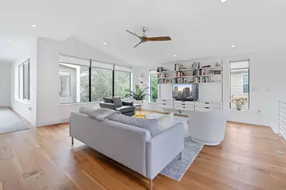 1605 Chelsea Lane, Austin, TX 78704 - Photo 17