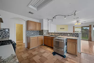 106 Bennett Cove, Hutto, TX 78634 - Photo 7