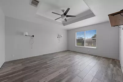 106 Bennett Cove, Hutto, TX 78634 - Photo 11