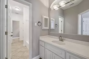 12004 Mira Mesa Dr, Austin, TX 78732 - Photo 27