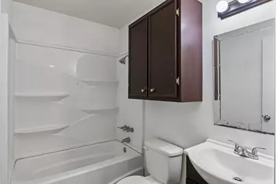 302 Harris Street, Smithville, TX 78957 - Photo 25